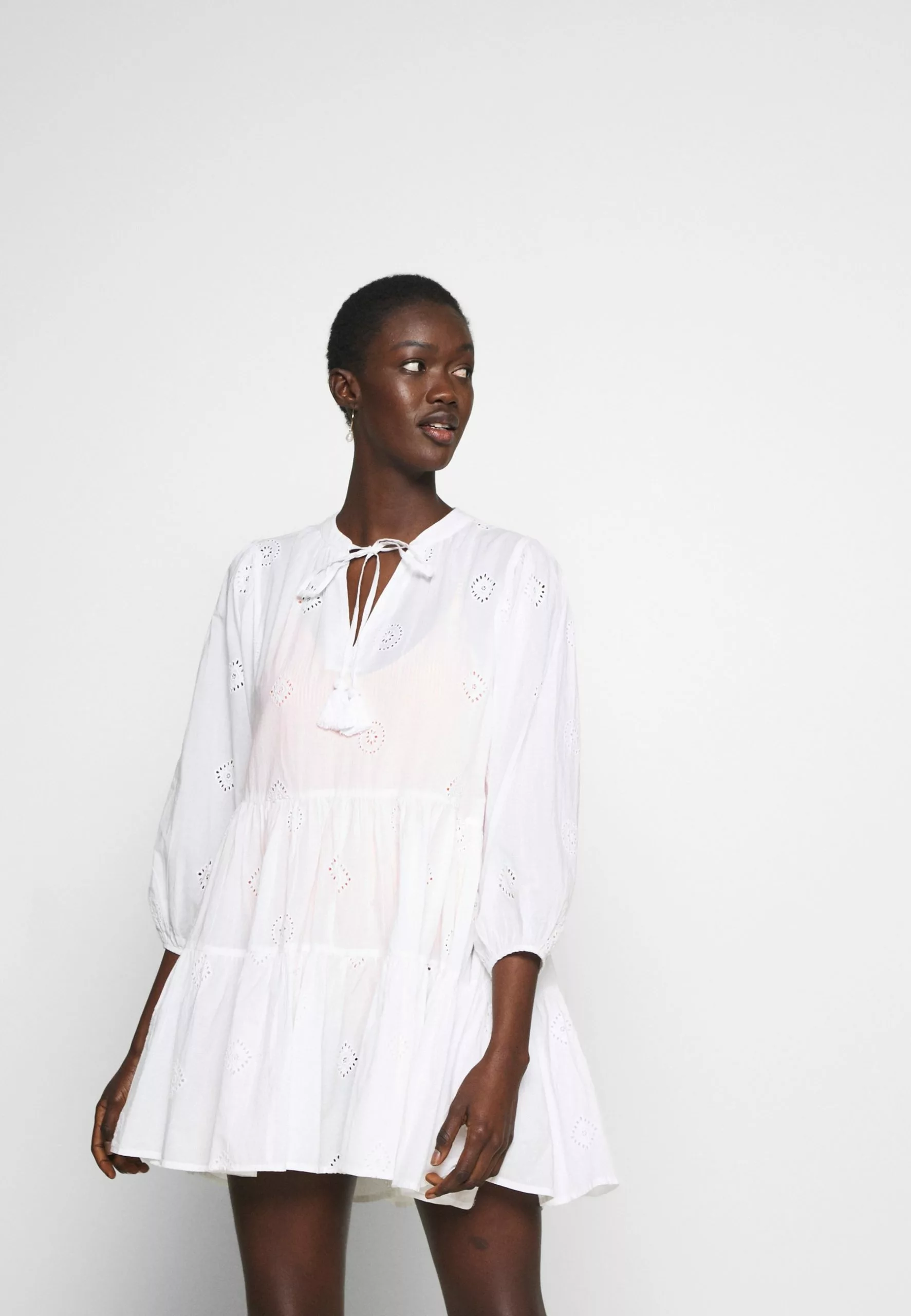 Seafolly Bora Bora Flora Embroidery Tiered Dress - Beach Accessory - White 3 Seafolly Bora Bora Flora Embroidery Tiered Dress - Beach Accessory - White