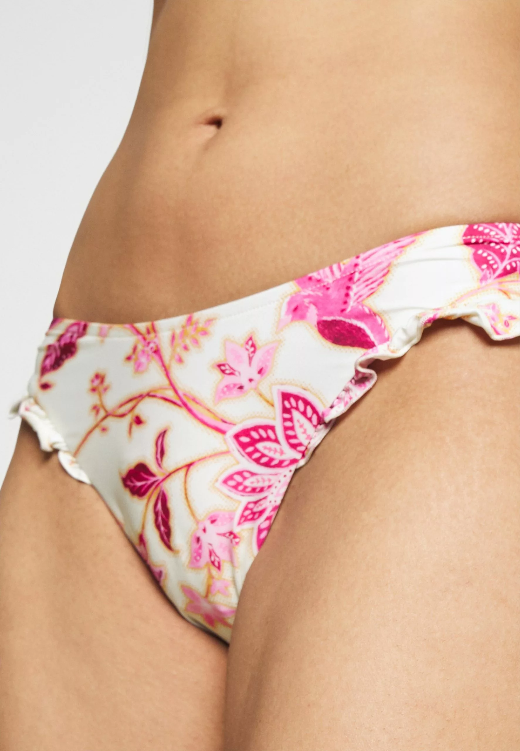 Seafolly Road High Cut Rio - Bikini Bottoms 7 Seafolly Road High Cut Rio - Bikini Bottoms - Image 5