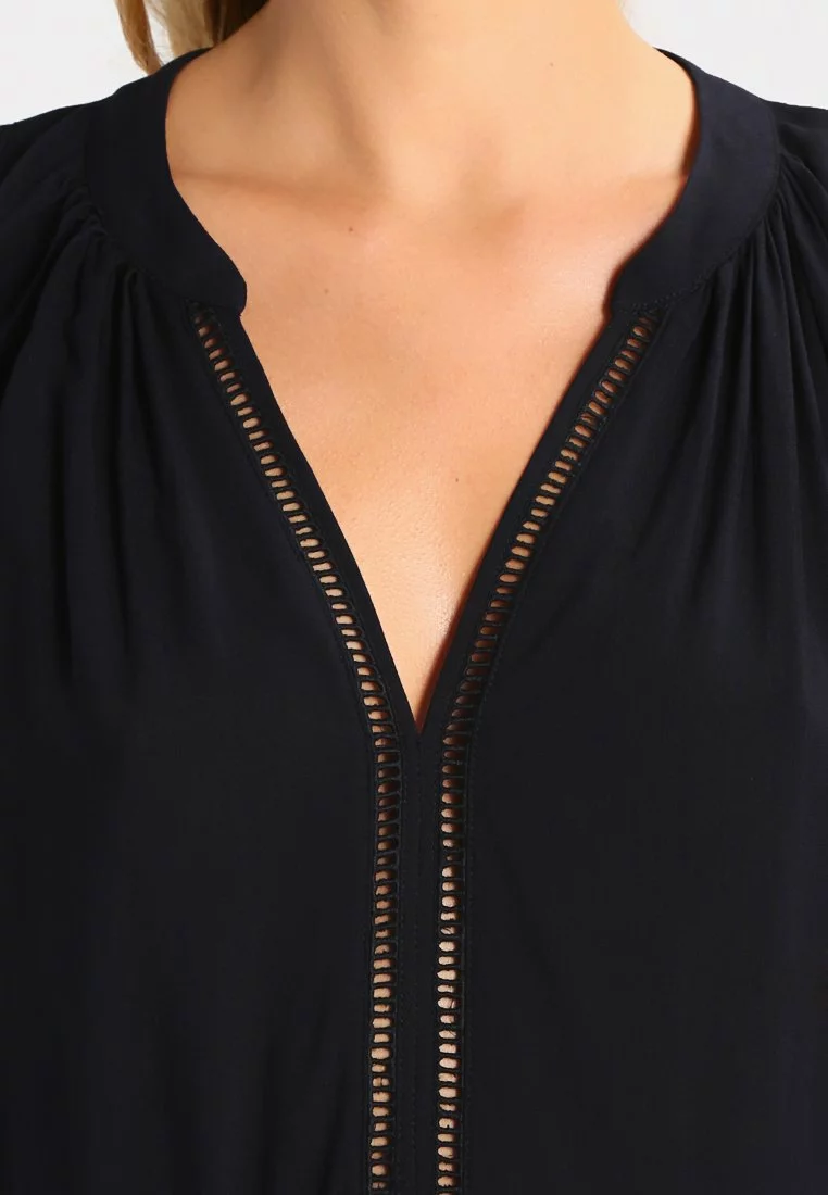 Seafolly Beach Basics Ladder Detail Dress - Beach Accessory - Black 6 Seafolly Beach Basics Ladder Detail Dress - Beach Accessory - Black - Image 4