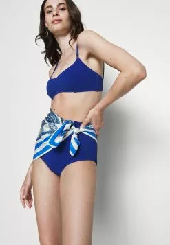 Seafolly Seadive - Bikini Top - Ultramarine 11 Seafolly Seadive - Bikini Top - Ultramarine -Seafolly Shop 0dd410e0b24e4615af7102616a696c6f