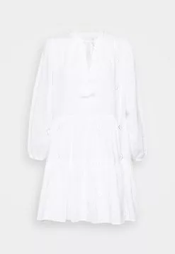 Seafolly Bora Bora Flora Embroidery Tiered Dress - Beach Accessory - White 17 Seafolly Bora Bora Flora Embroidery Tiered Dress - Beach Accessory - White -Seafolly Shop 1a5ced96d9ca41b08e32641a5e6be1b4