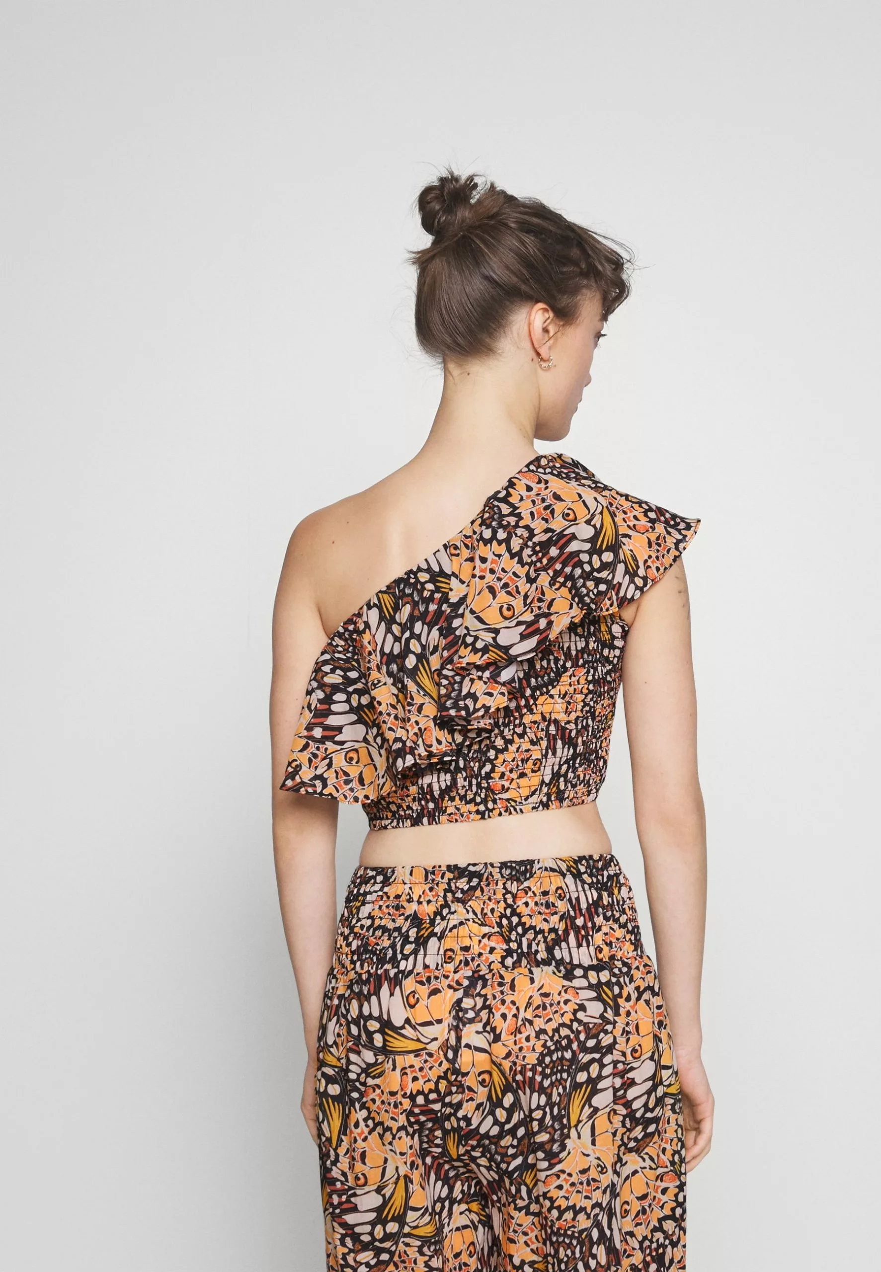 Seafolly Take Flight One Shoulder- Beach Accessory - Mandarin 5 Seafolly Take Flight One Shoulder- Beach Accessory - Mandarin - Image 3