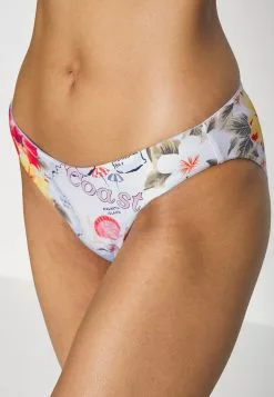 Seafolly Coast To Coast Reversible Hipster - Bikini Bottoms - Powder Blue 15 Seafolly Coast To Coast Reversible Hipster - Bikini Bottoms - Powder Blue -Seafolly Shop 56297e4be8ee4b4a898dbd7bd7e13c62