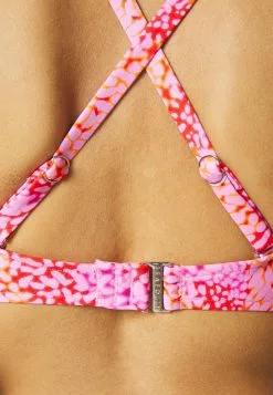 Seafolly Sea Skin Fixed Tri Bra - Bikini Top - Fuchsia Rose 13 Seafolly Sea Skin Fixed Tri Bra - Bikini Top - Fuchsia Rose -Seafolly Shop 5d9464e8f1d34d6ebd29df0906c7e4c5