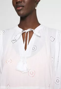 Seafolly Bora Bora Flora Embroidery Tiered Dress - Beach Accessory - White 16 Seafolly Bora Bora Flora Embroidery Tiered Dress - Beach Accessory - White -Seafolly Shop 7264e46d665c425dabde553afd421c7a