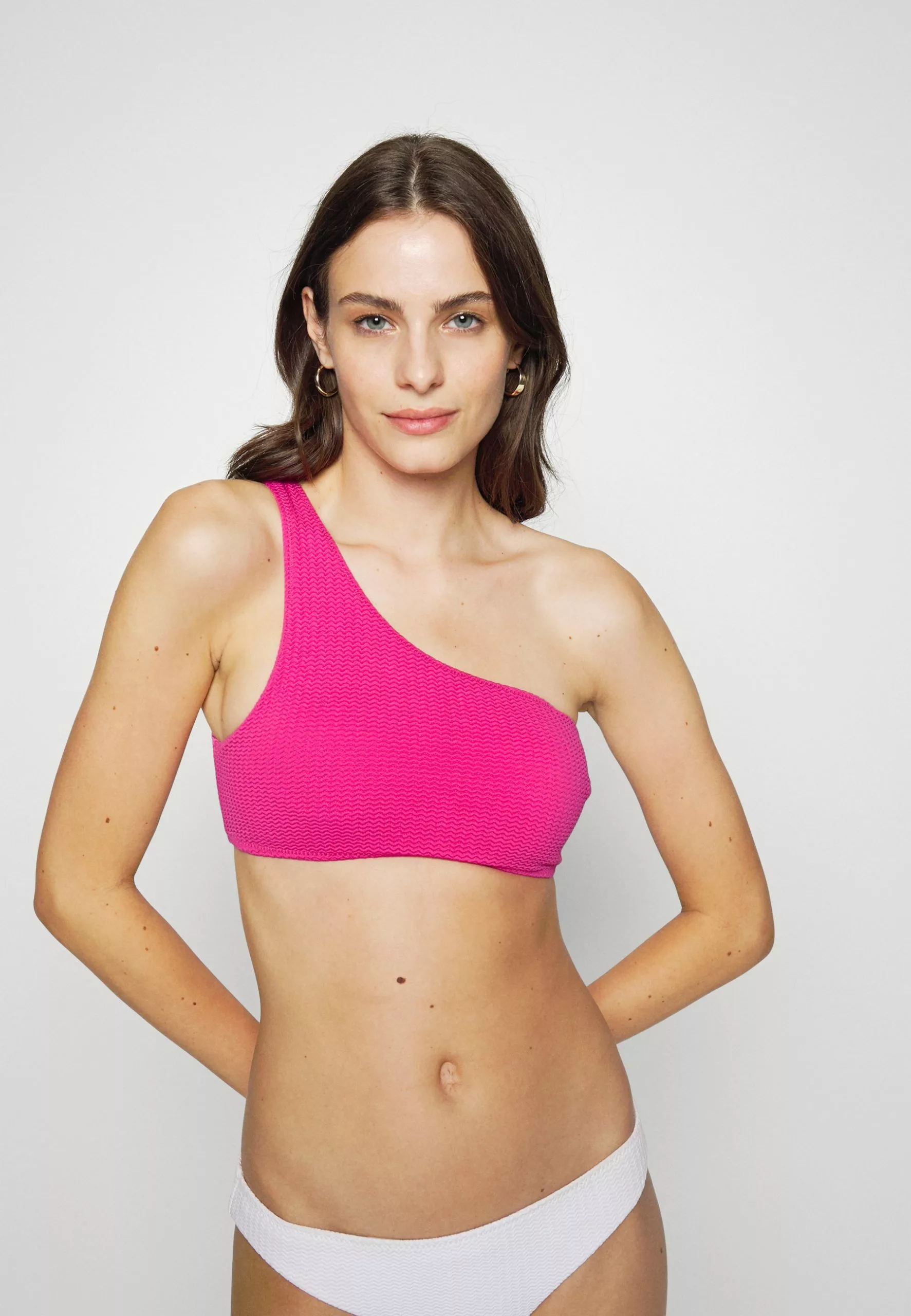 Seafolly Sea Dive One Shoulder Top - Bikini Top - Fuchsiaros 2 Seafolly Sea Dive One Shoulder Top - Bikini Top - Fuchsiaros