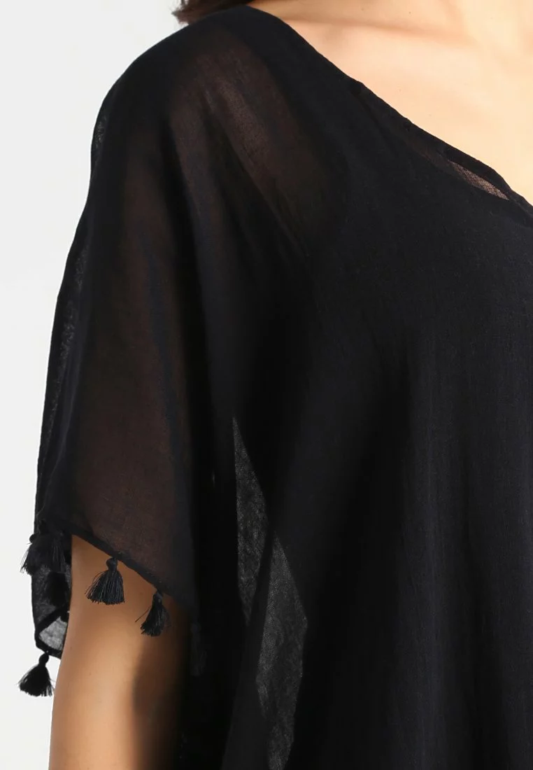 Seafolly Amnesia Kaftan - Beach Accessory - Black 6 Seafolly Amnesia Kaftan - Beach Accessory - Black - Image 4