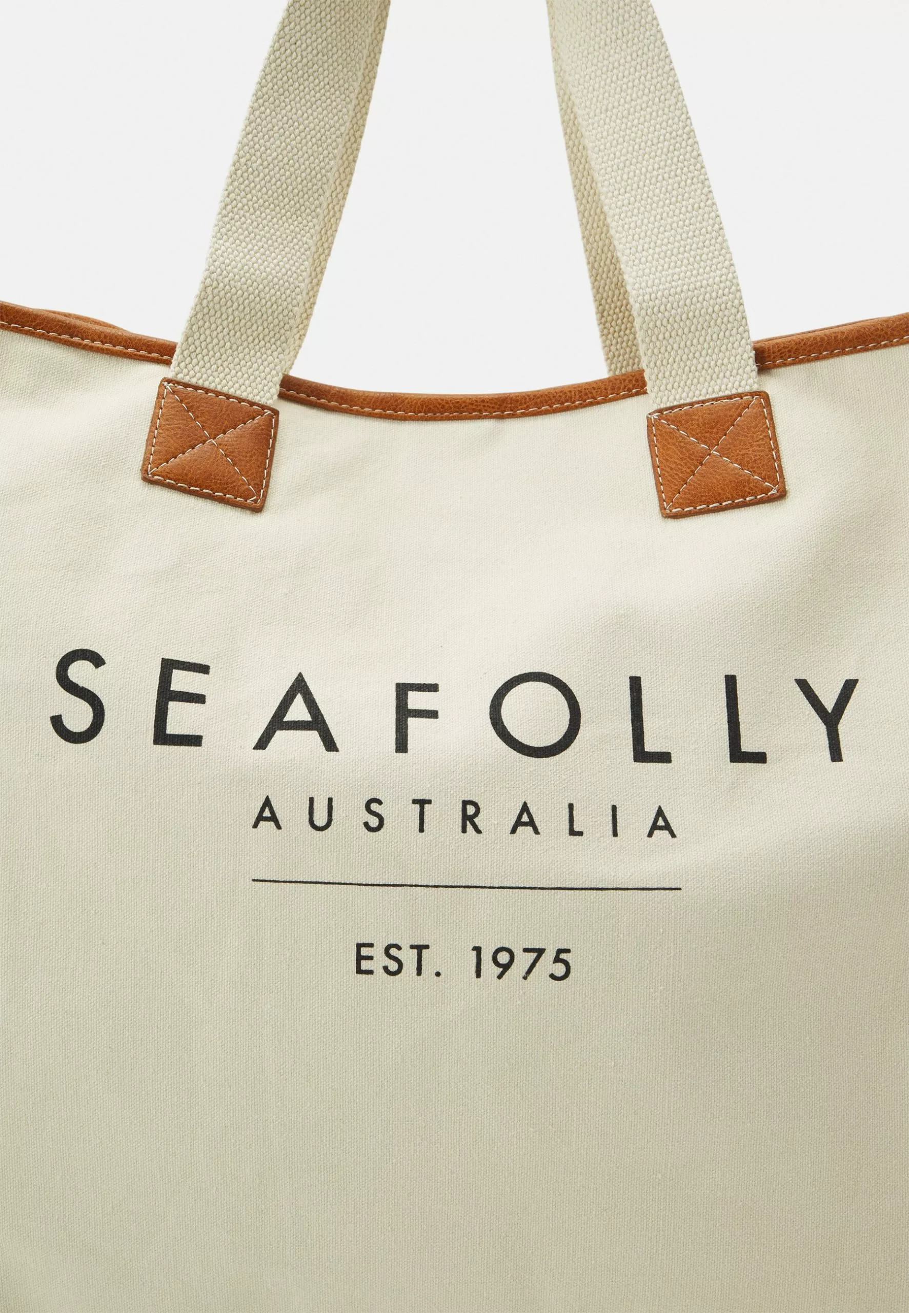Seafolly Tote - Beach Accessory 7 Seafolly Tote - Beach Accessory - Image 5