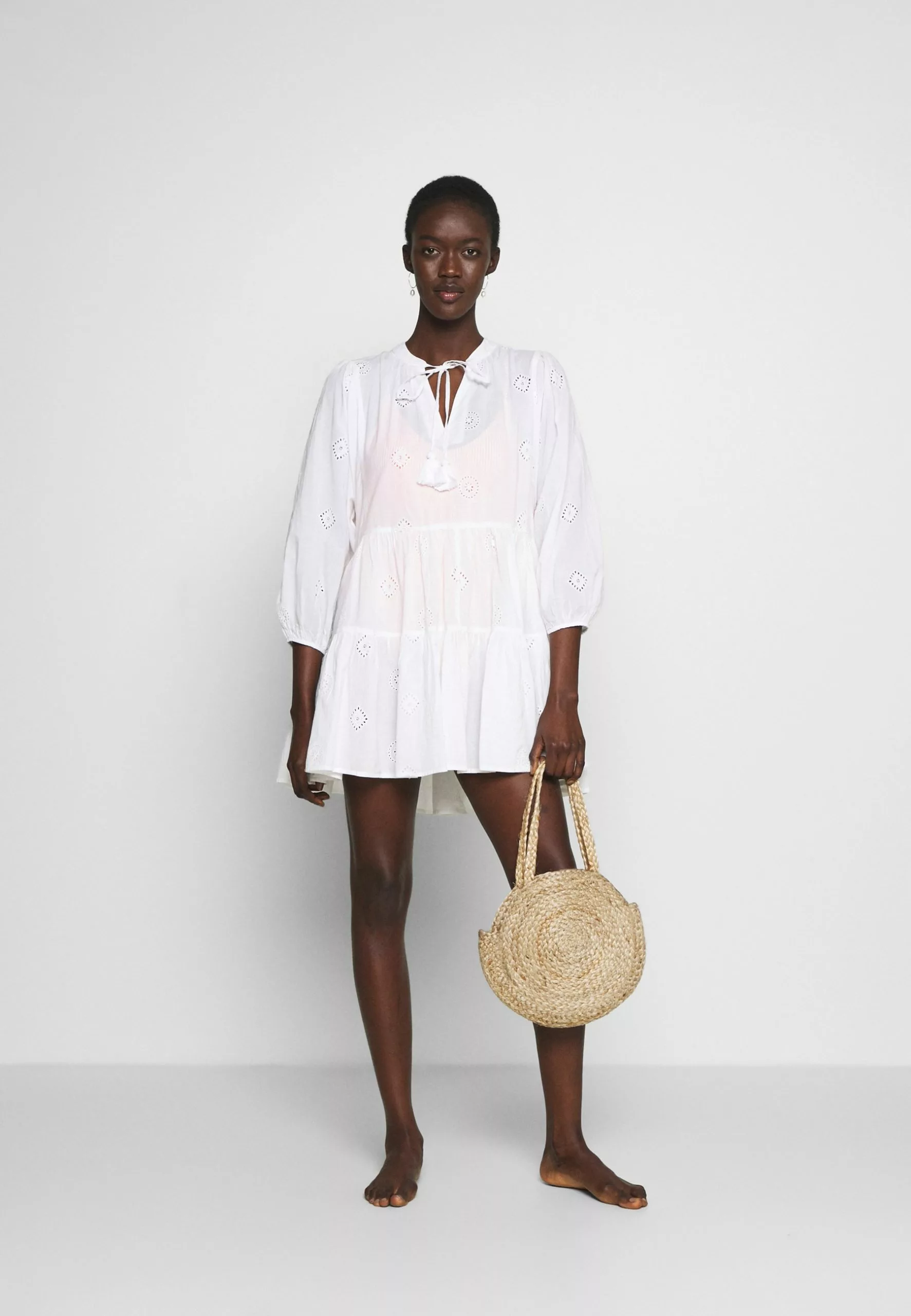 Seafolly Bora Bora Flora Embroidery Tiered Dress - Beach Accessory - White 4 Seafolly Bora Bora Flora Embroidery Tiered Dress - Beach Accessory - White - Image 2