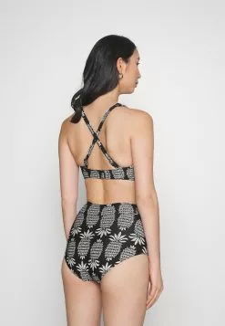 Seafolly Corsica Fixed Tri Bra - Bikini Top - Black -Seafolly Shop c649c3a0ef284a0c968a2fe0e39be06a