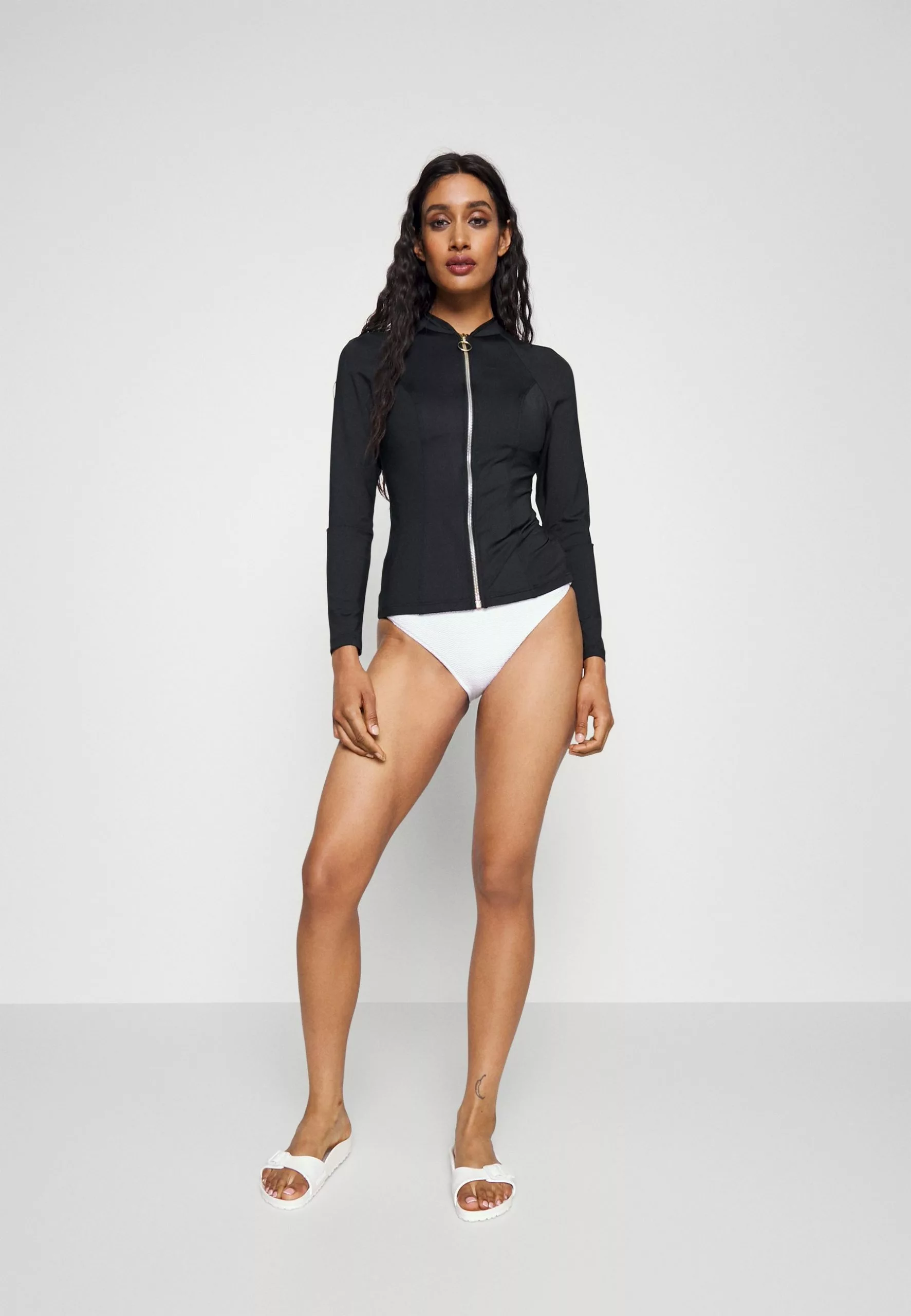 Seafolly Collective Long Sleeve Sunvest - Bikini Top 4 Seafolly Collective Long Sleeve Sunvest - Bikini Top - Image 2